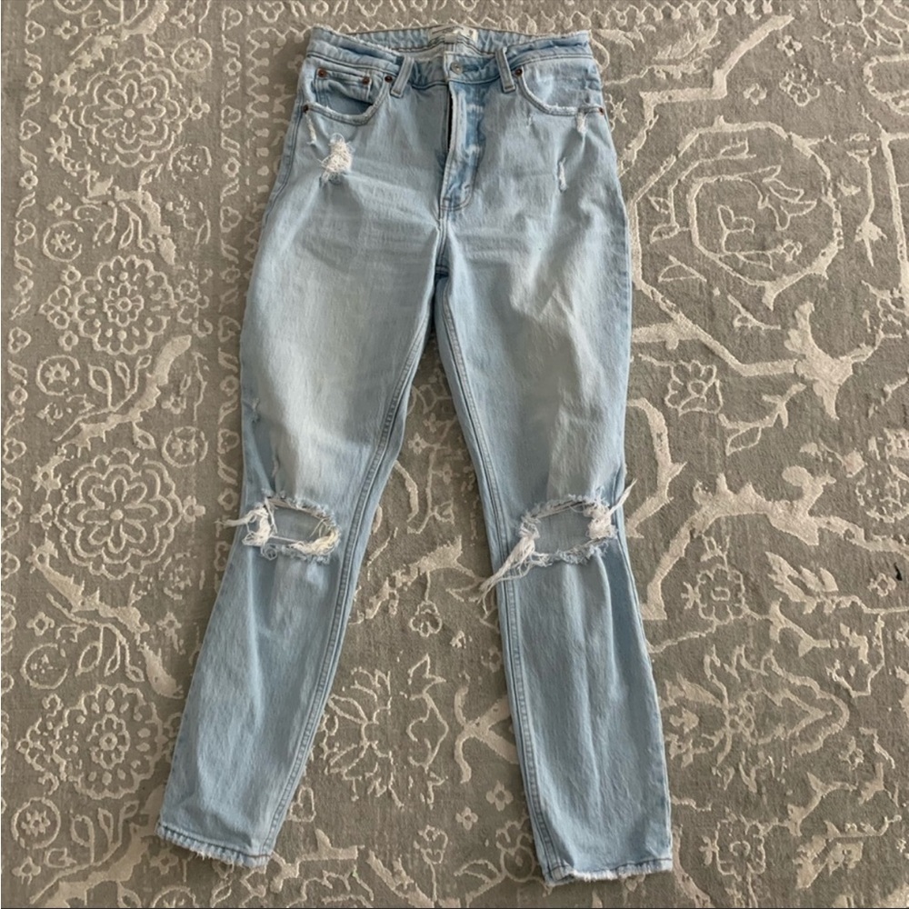 Abercrombie women’s jeans